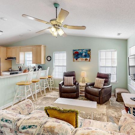 Reel Blessed Villa Oak Island Bagian luar foto